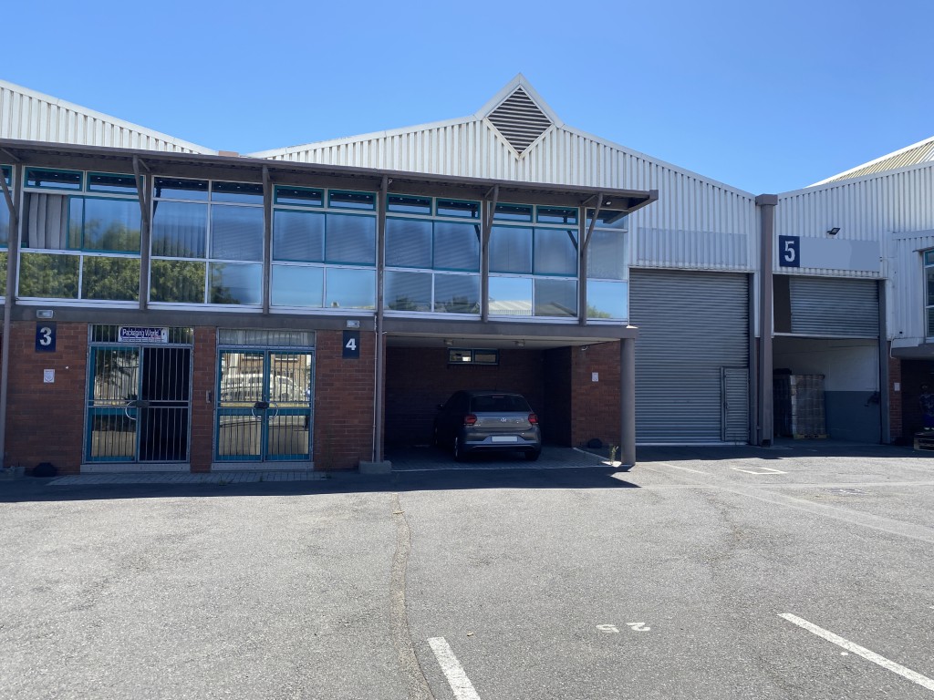 490m² Warehouse For Rent in Airport Industria 2 Airport Industria